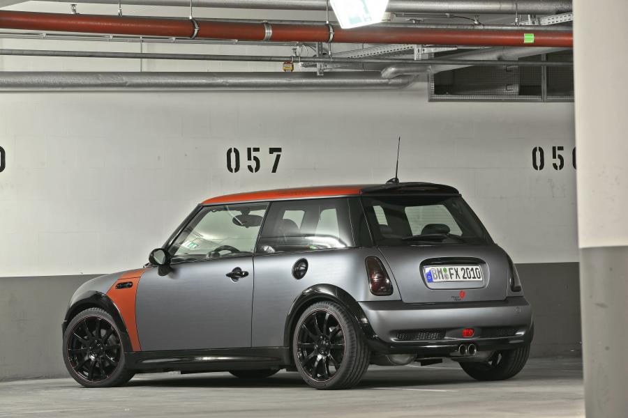  Mini Cooper S R53 ProjectOne by CoverEFX 2011 года  (фото 10 из 12)